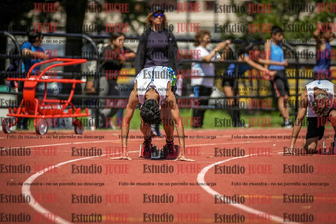 Fotos de los 200 m llanos de varones