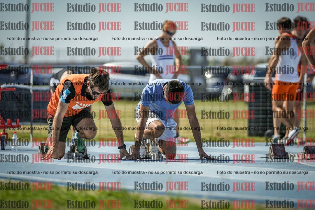 Fotos de los 100 m llanos de varones