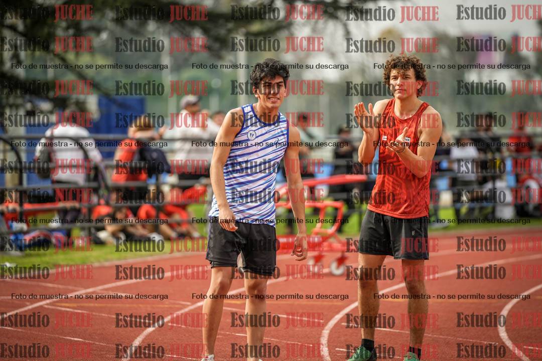 Fotos de los 100 m llanos de varones - decatlón 1