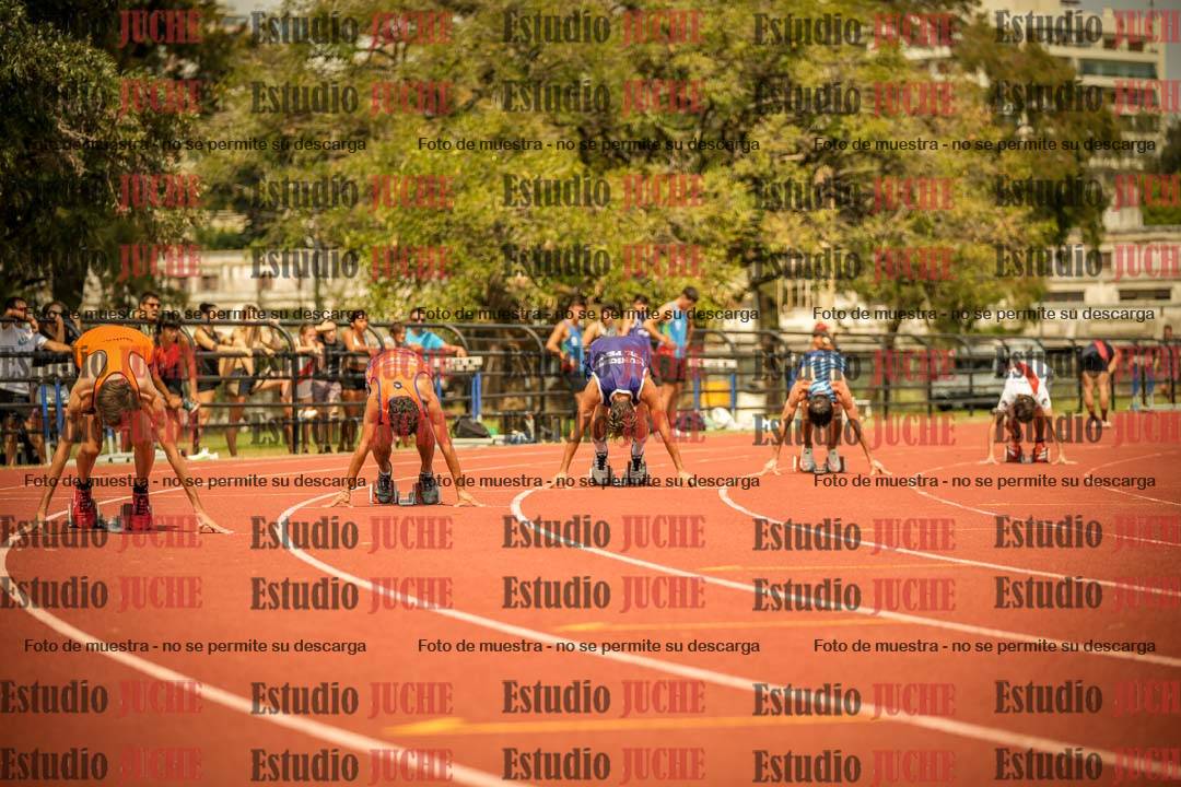 Fotos de los 200 m llanos de varones