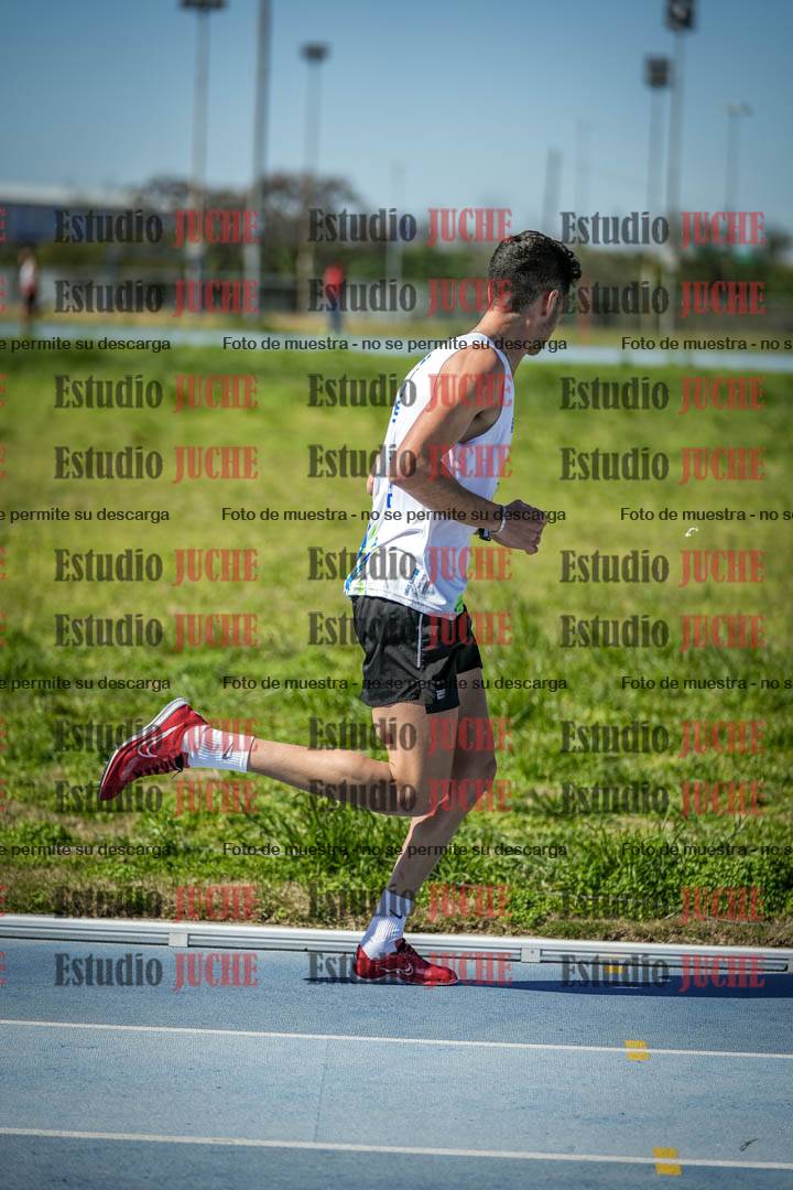 Fotos de los 5000 m llanos de mujeres y varones