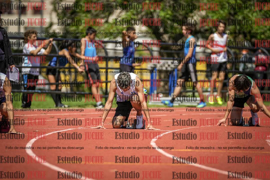 Fotos de los 200 m llanos de varones