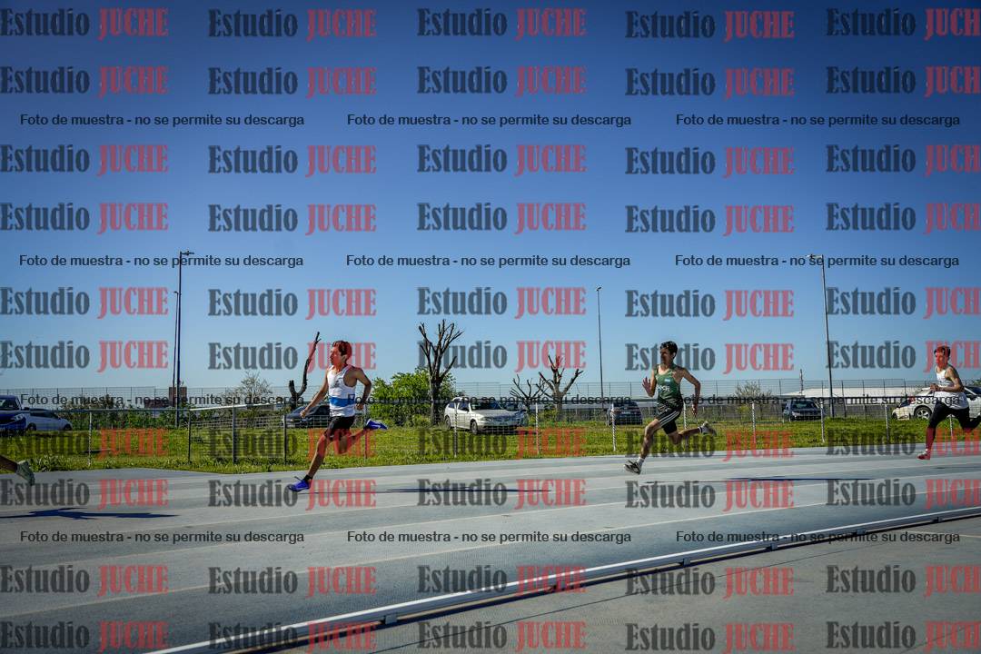 Fotos de los 200 m llanos de varones