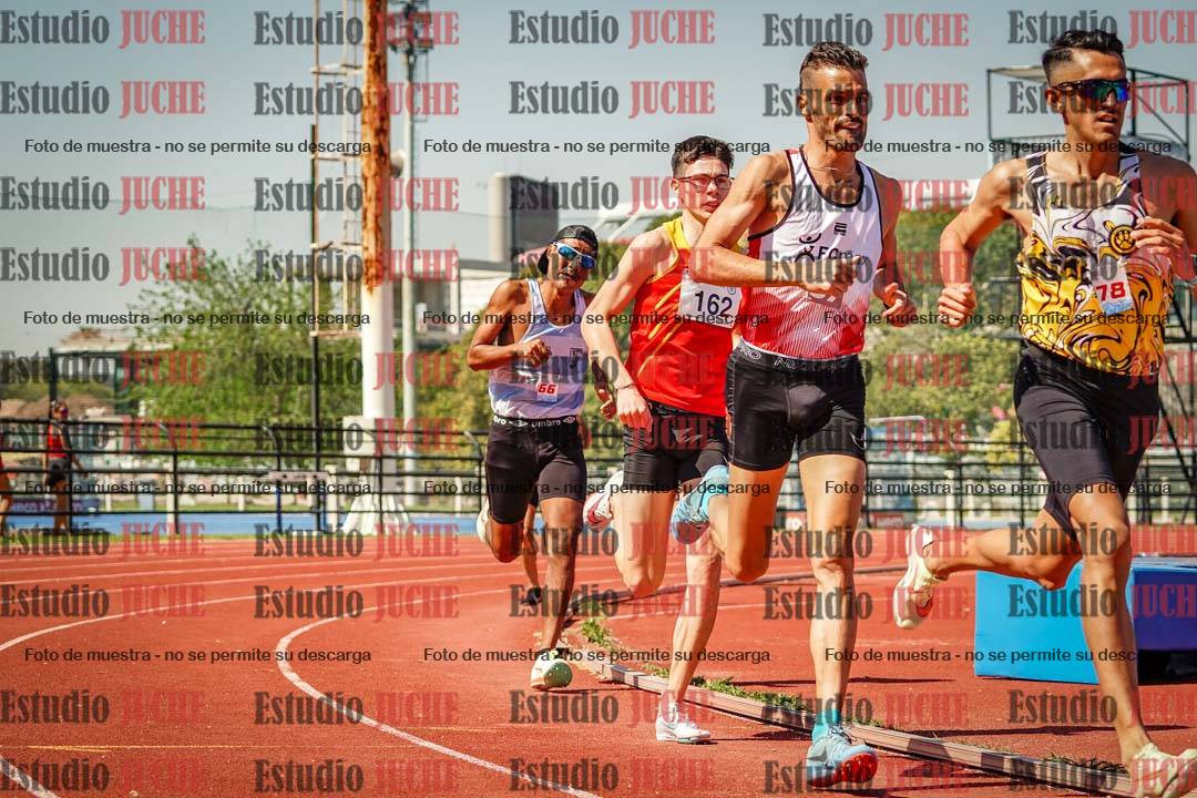 Fotos de los 1500 m llanos de varones