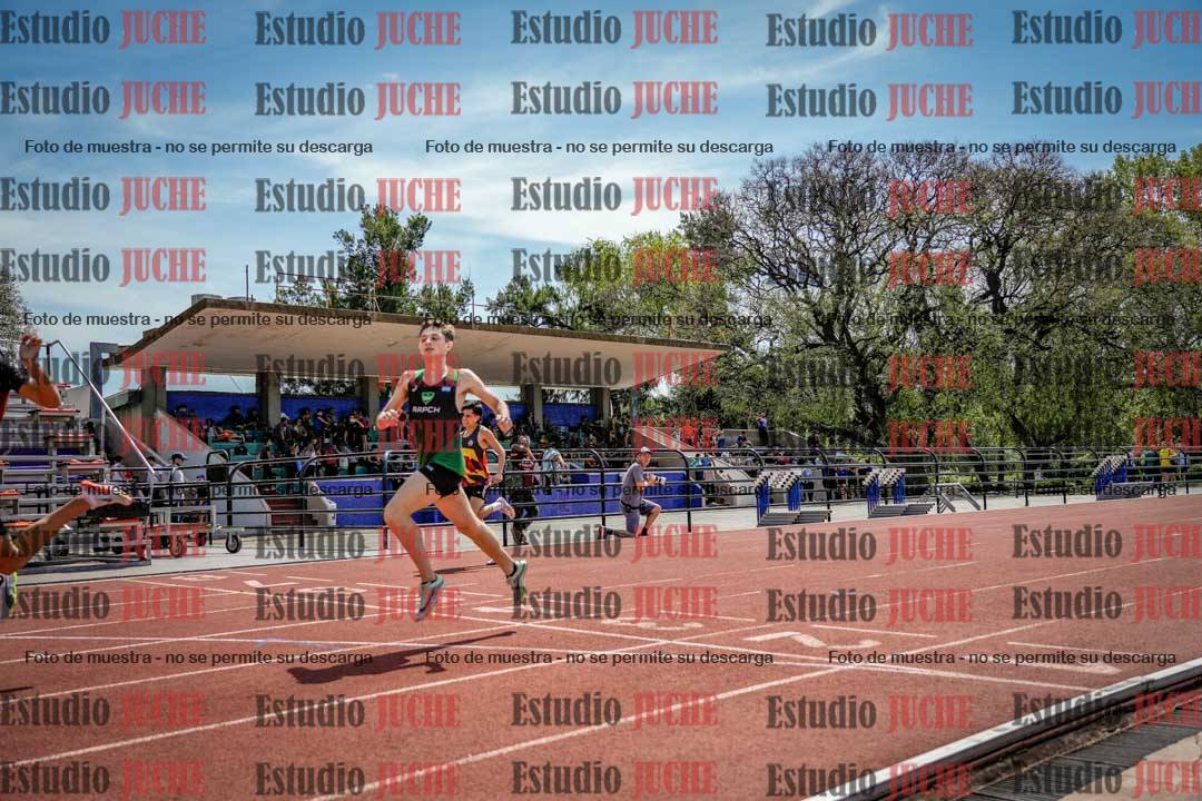Fotos de los 400 m llanos de varones