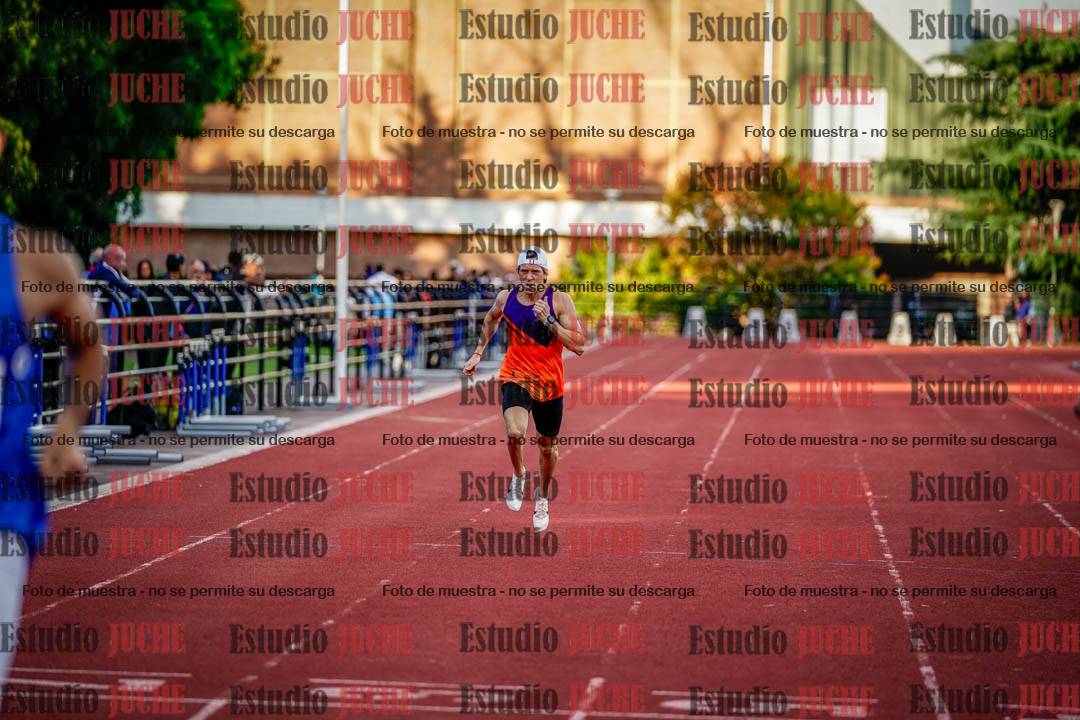 Fotos de los 400 m llanos de varones