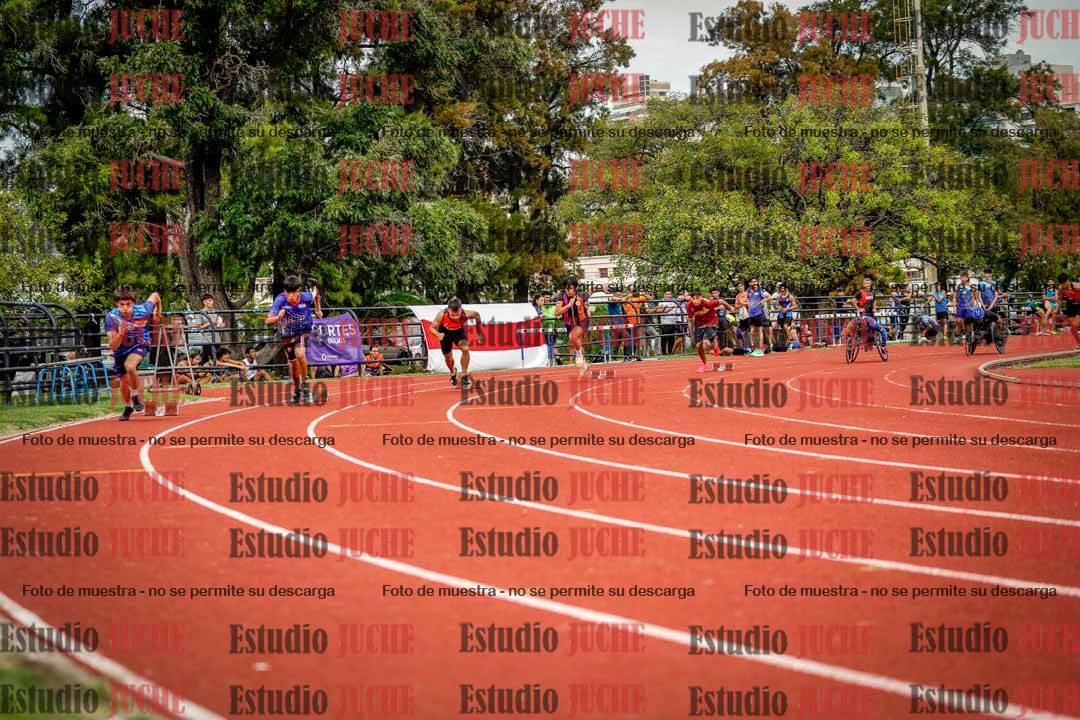 Fotos de los 200 m de varones