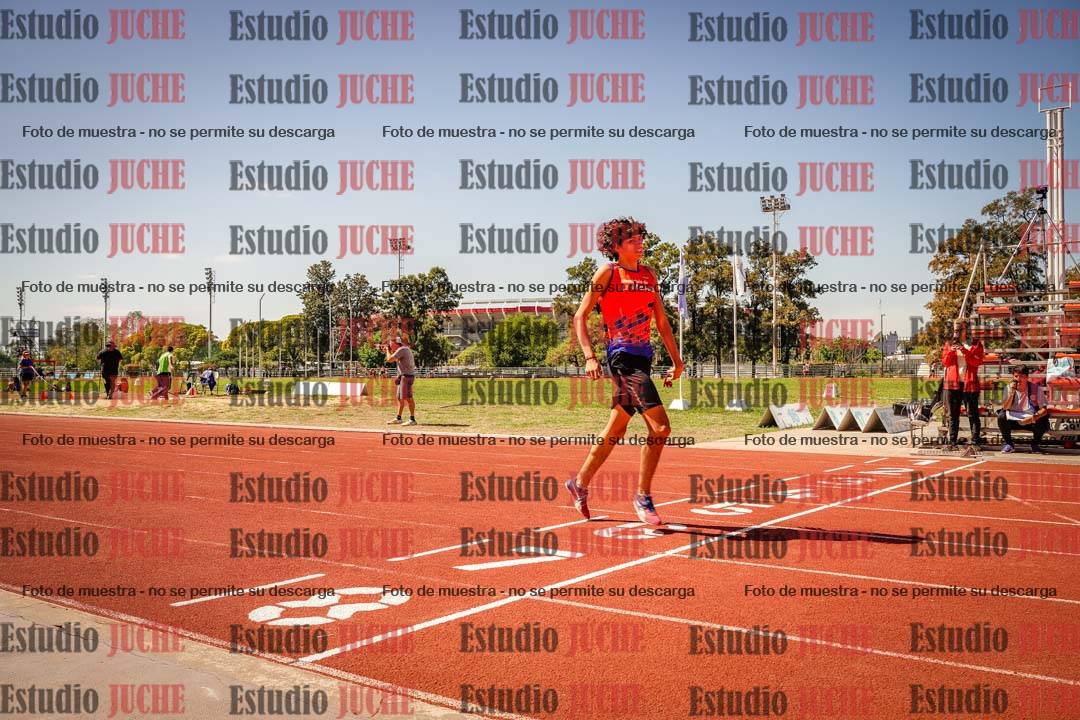 Fotos de los 400 m llanos de varones