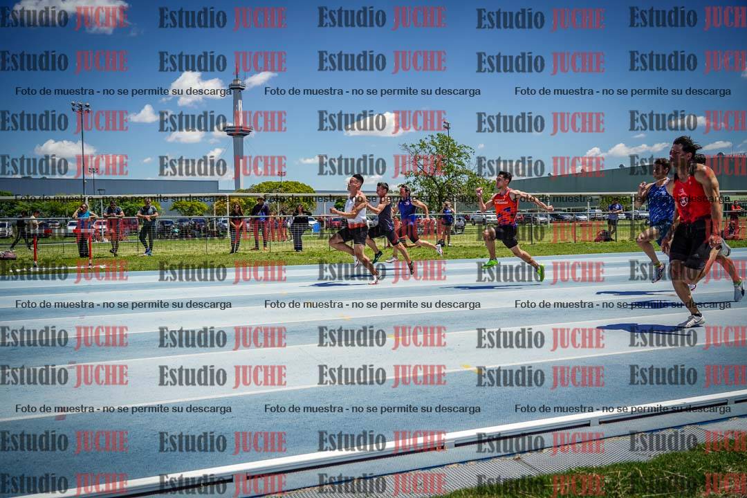 Fotos de los 100 m llanos de varones