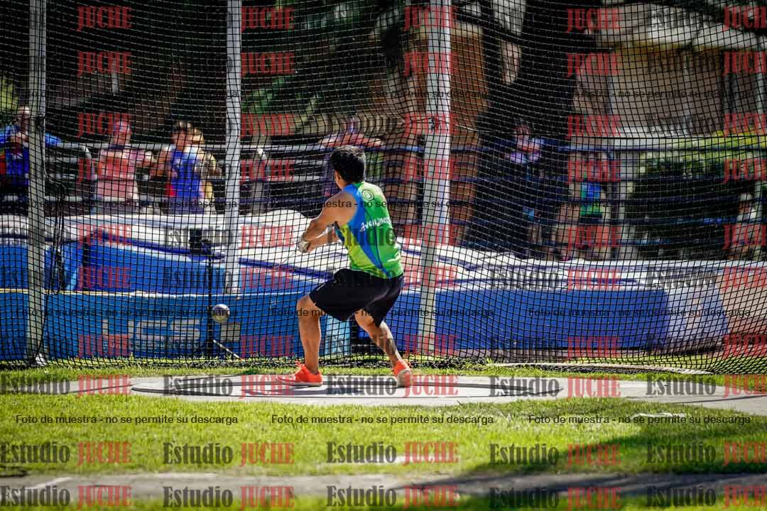 Fotos del lanzamiento de martillo de varones