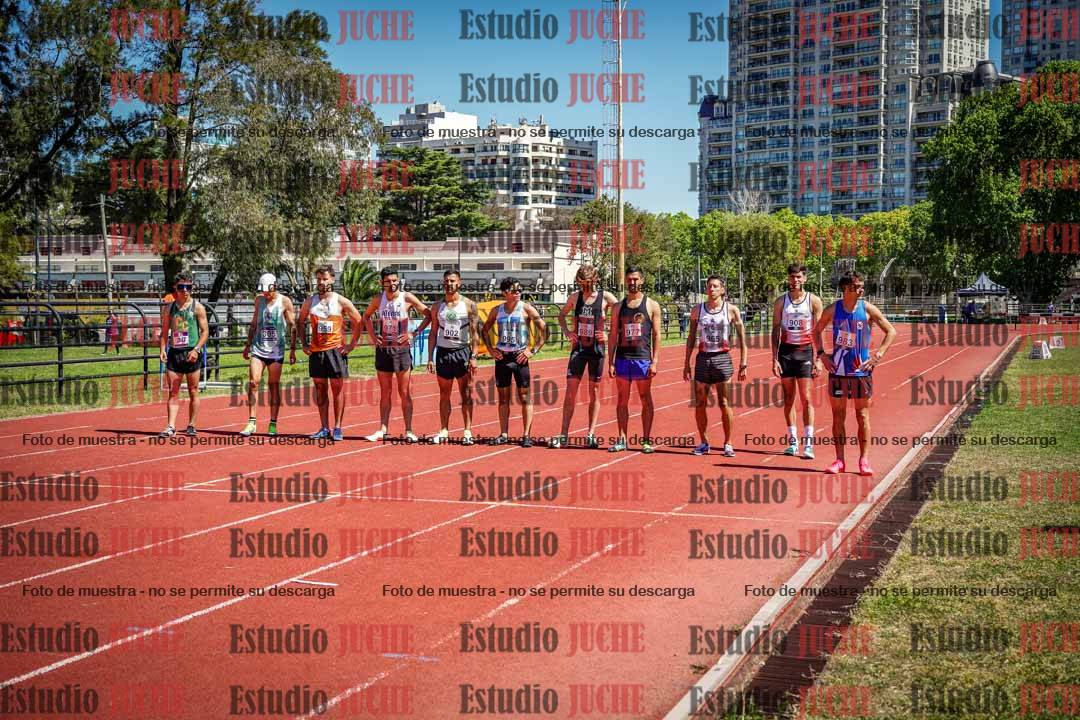 Fotos de los 3000 m con obstáculos de varones