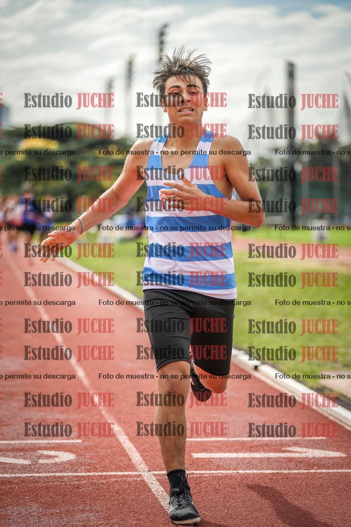 Fotos de los 600 m llanos de varones