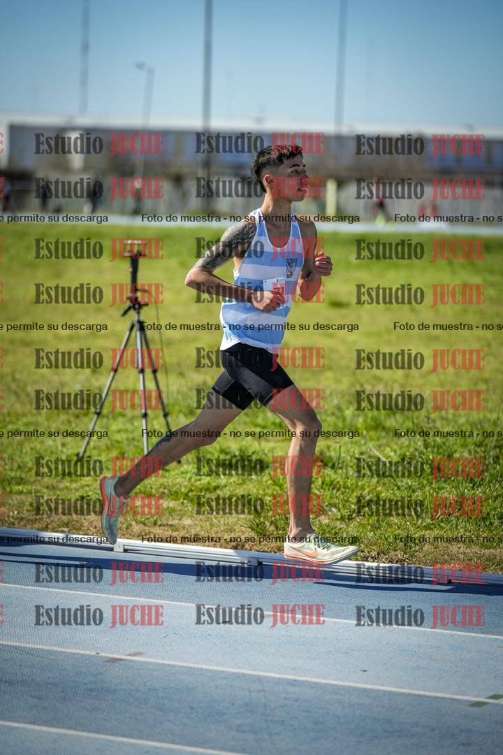 Fotos de los 5000 m llanos de mujeres y varones