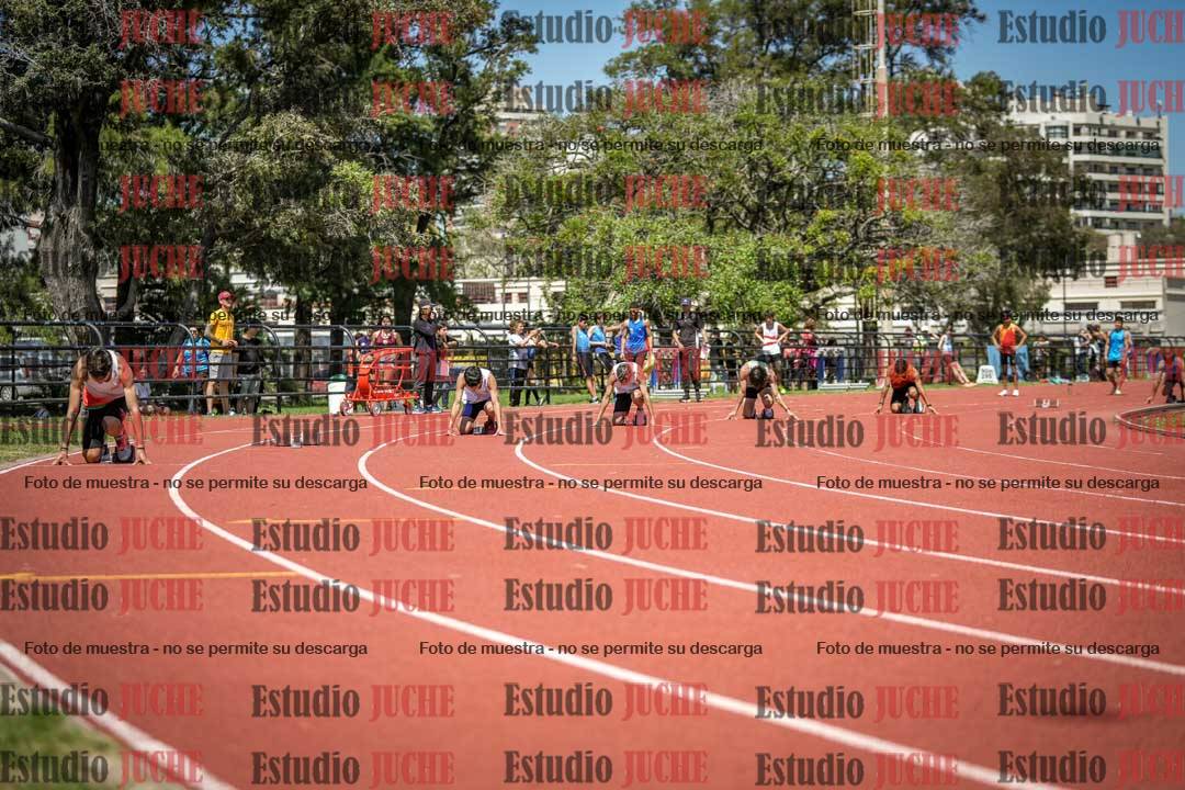 Fotos de los 200 m llanos de varones