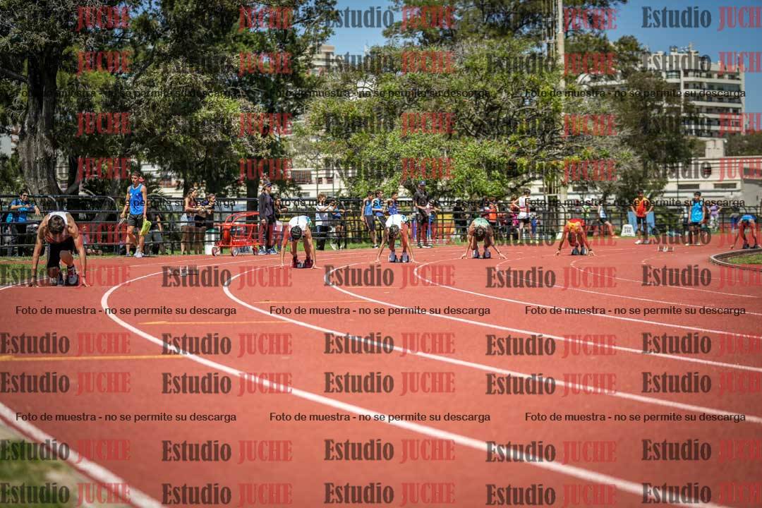 Fotos de los 200 m llanos de varones