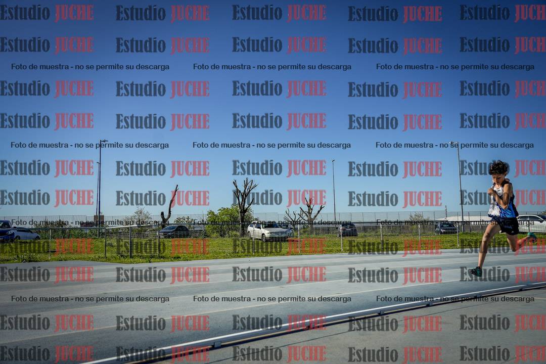 Fotos de los 200 m llanos de varones