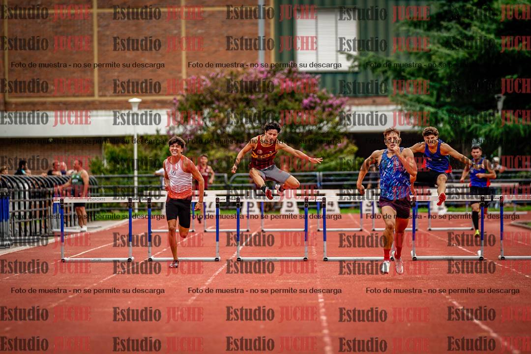 Fotos de los 400 m con vallas de varones