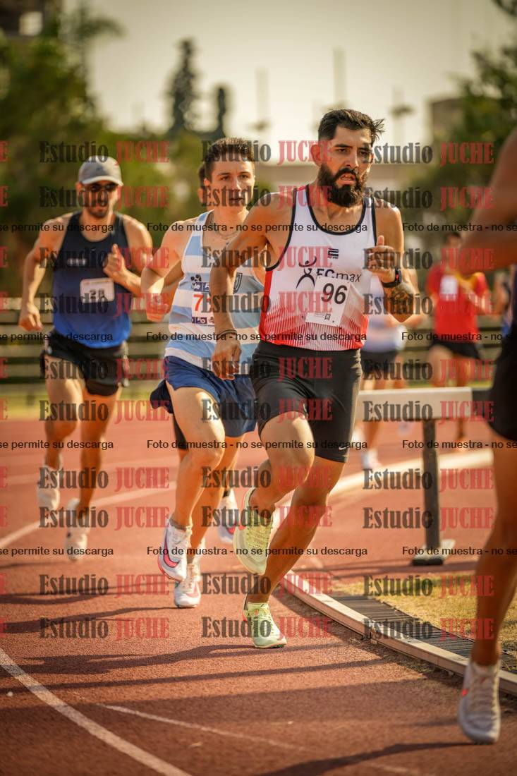 Fotos de los 1500 m llanos de varones