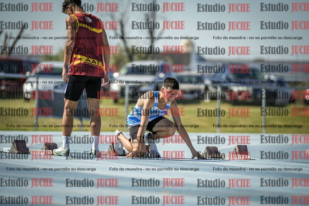 Fotos de los 100 m llanos de varones