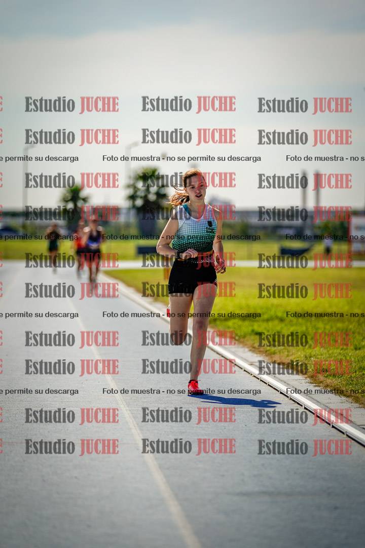 Fotos de los 800 m llanos de mujeres - heptatlón 7