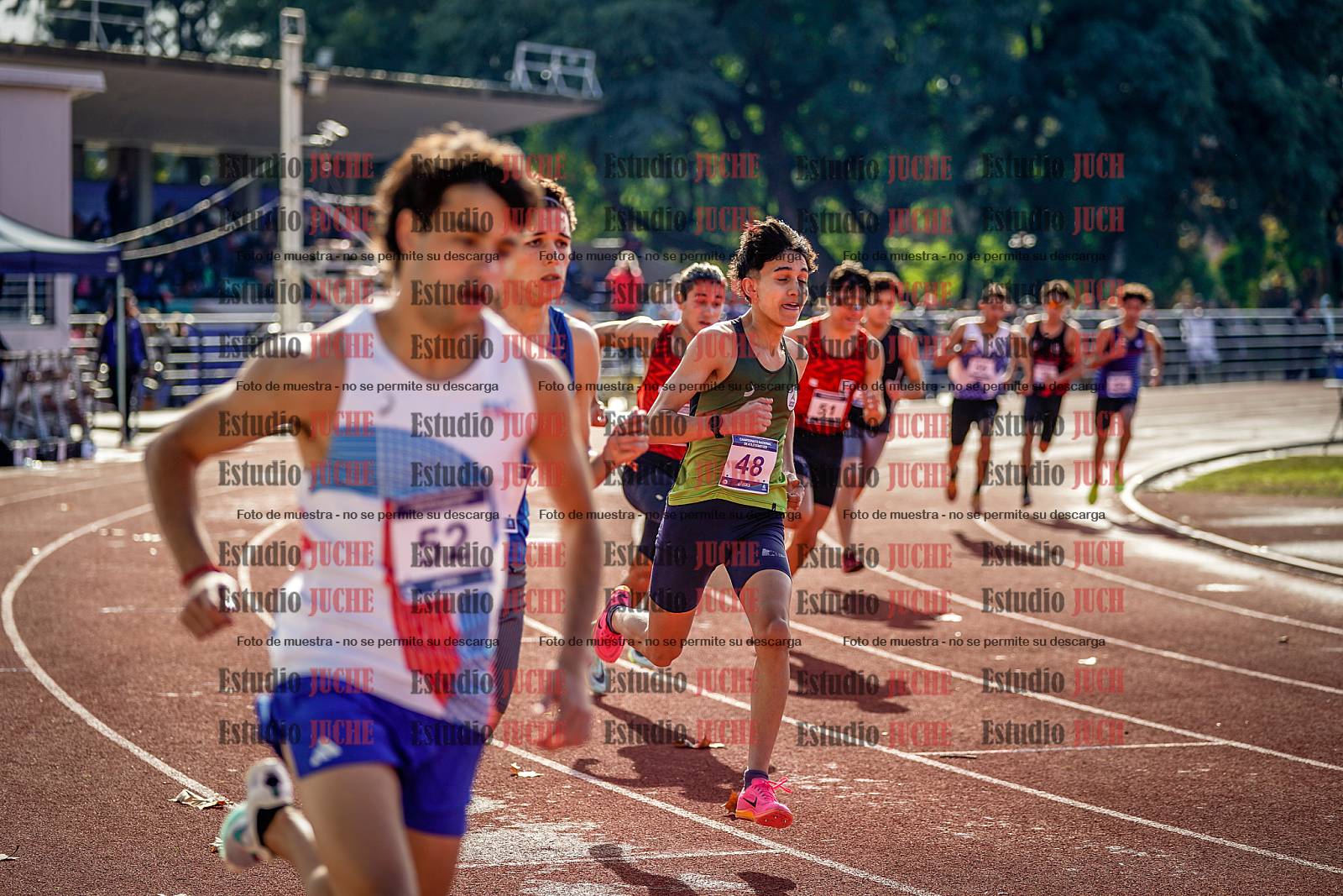 Fotos de los 800 m de varones