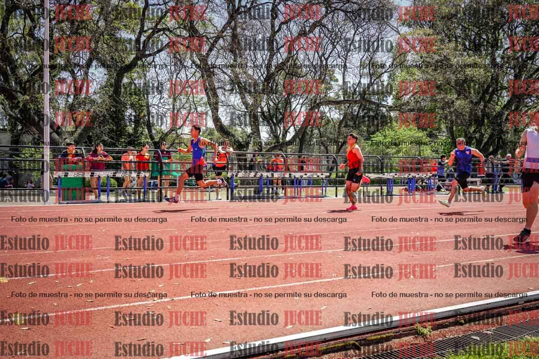 Fotos de los 100 m llanos de varones