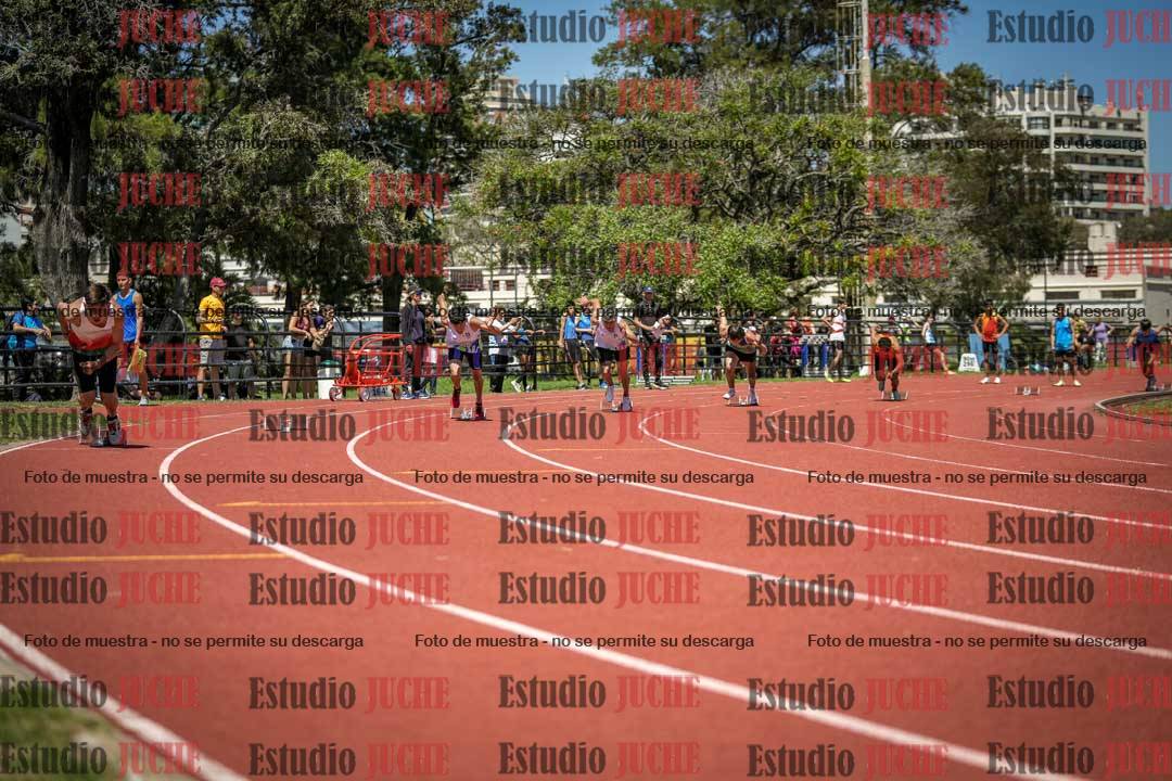 Fotos de los 200 m llanos de varones