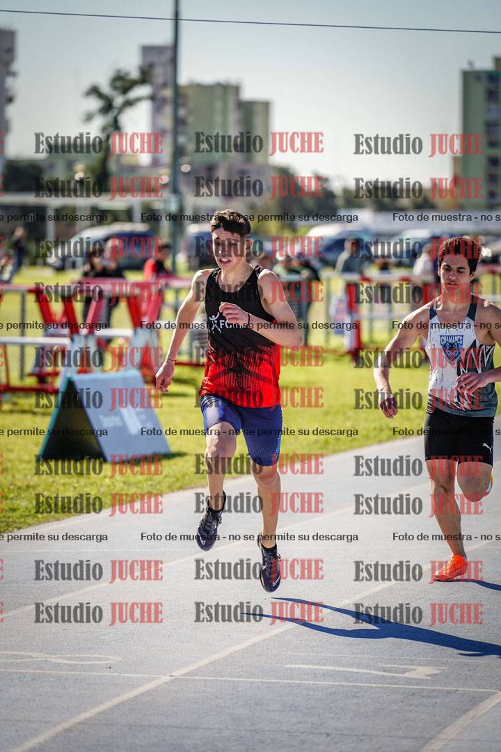 Fotos de los 200 m llanos de varones