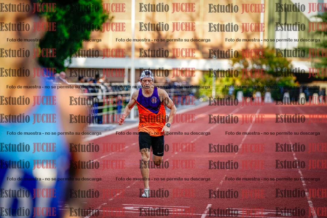 Fotos de los 400 m llanos de varones