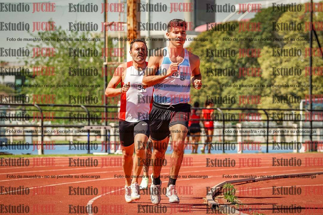 Fotos de los 1500 m llanos de varones