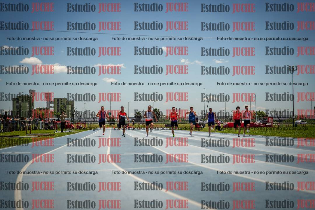 Fotos de los 100 m llanos de varones