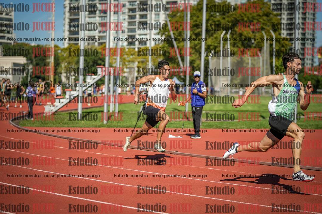 Fotos de los 200 m llanos de varones