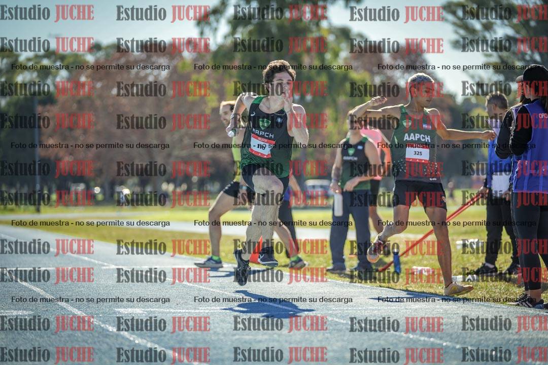 Fotos durante los relevos