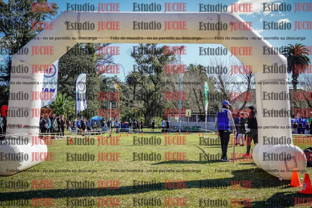 Fotos de la llegada del cross de 2000 m