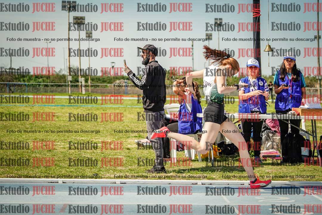 Fotos de los 800 m llanos de mujeres - heptatlón 7