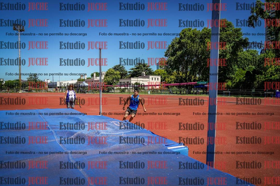 Fotos del salto en alto de varones