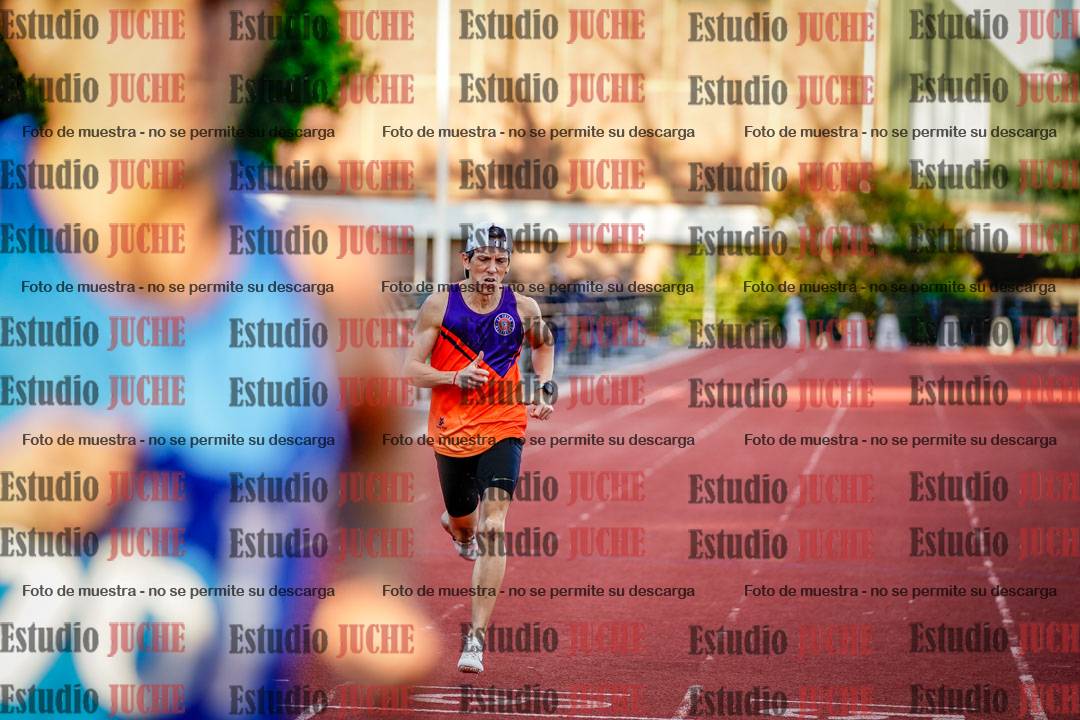 Fotos de los 400 m llanos de varones
