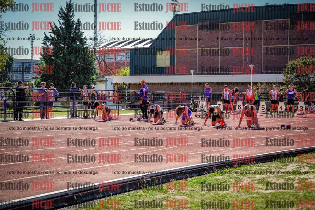 Fotos de los 100 m llanos de varones