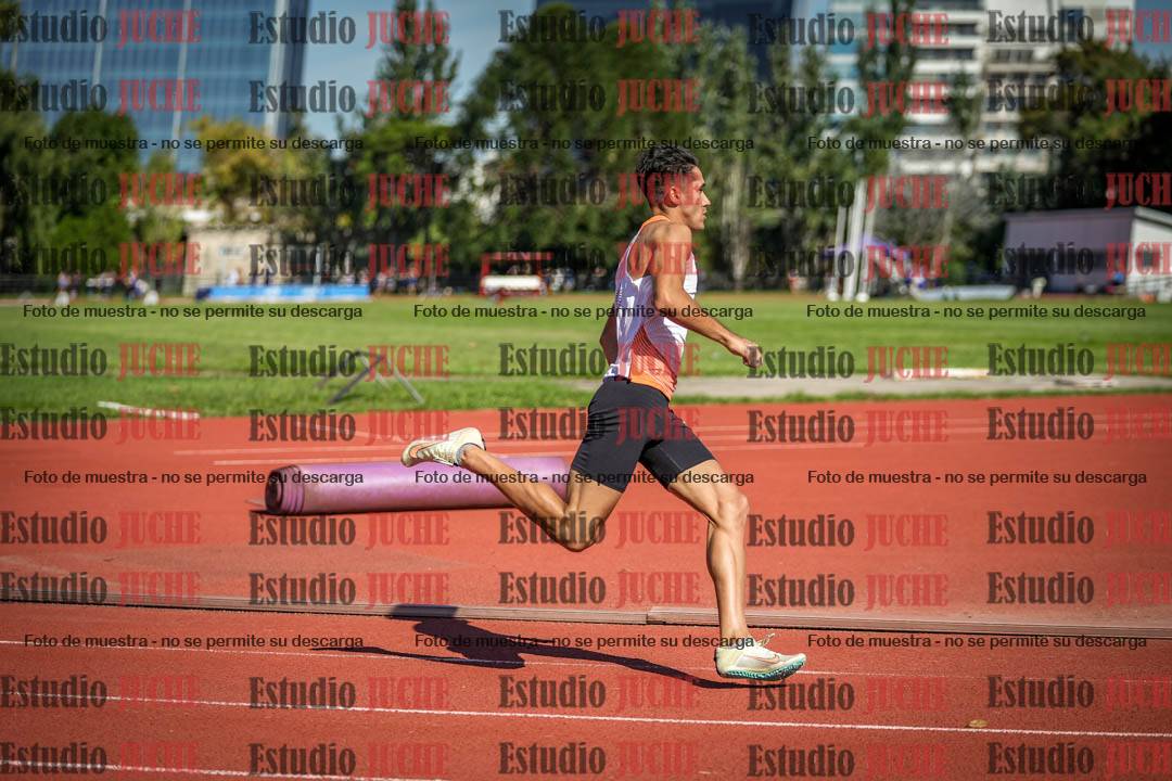 Fotos de los 200 m llanos de varones