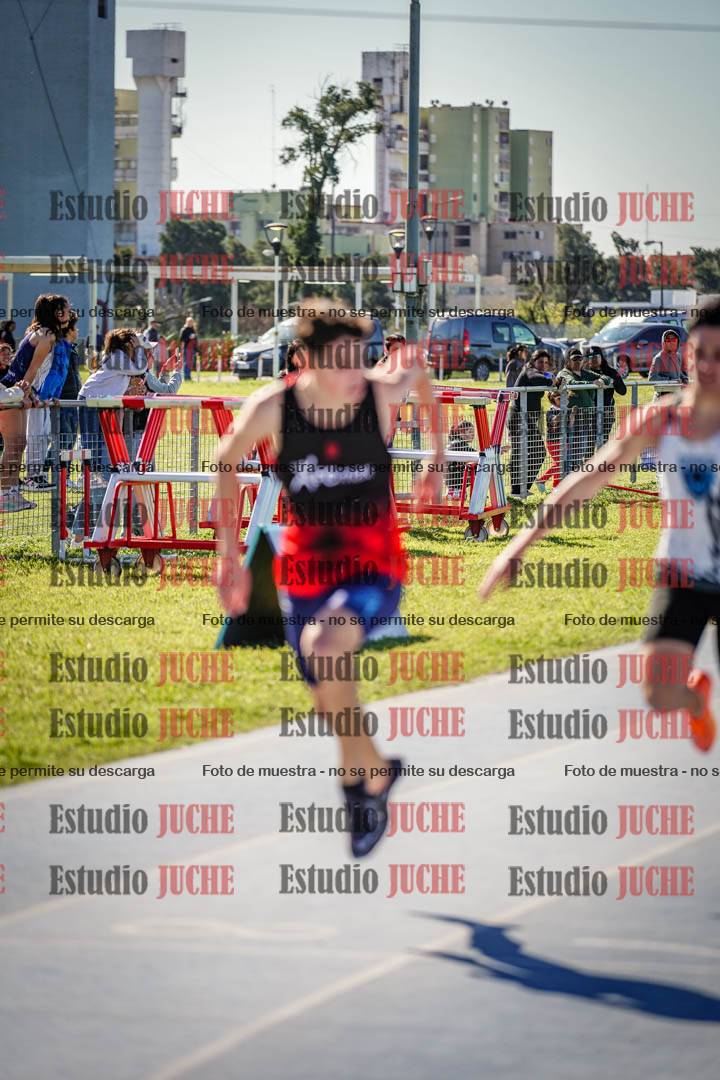 Fotos de los 200 m llanos de varones