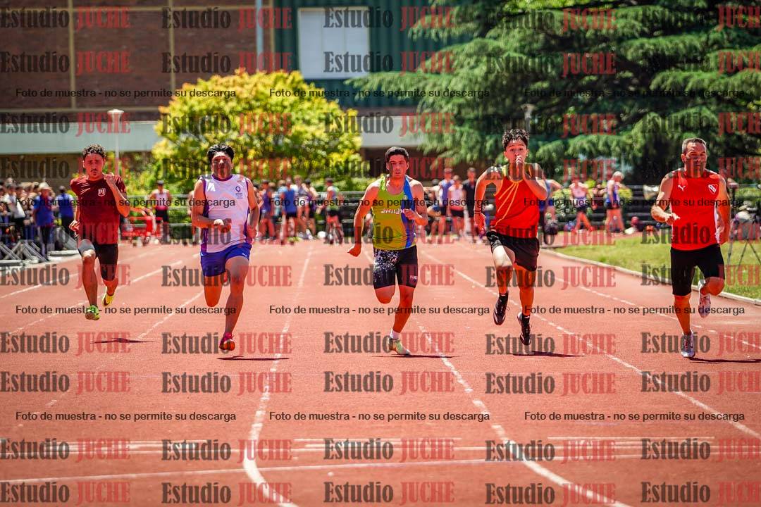 Fotos de los 100 m llanos de varones