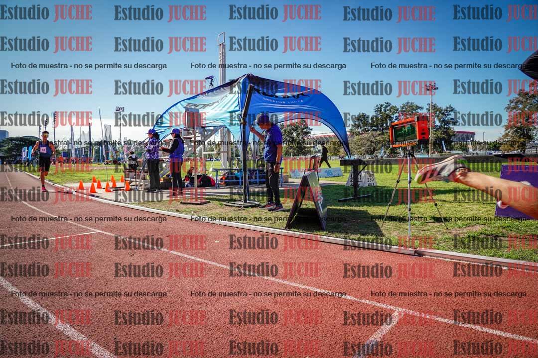 Fotos de los 800 m llanos de varones