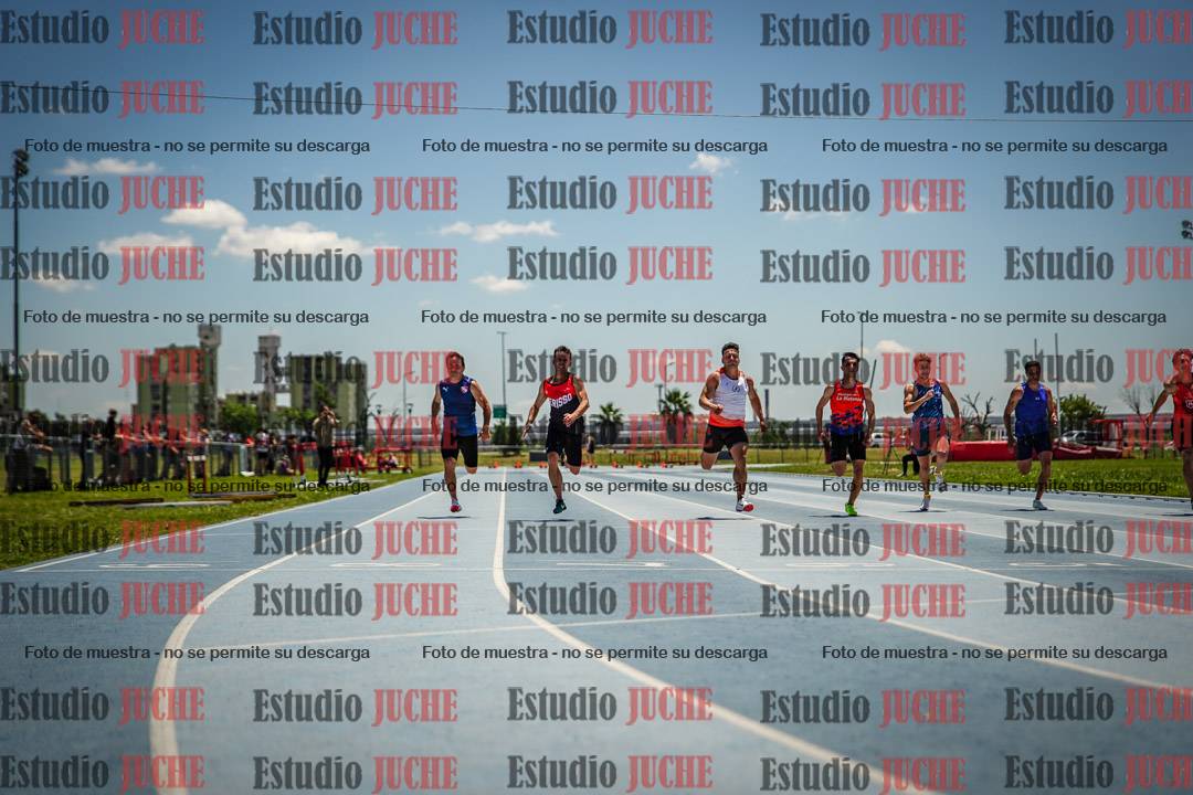 Fotos de los 100 m llanos de varones