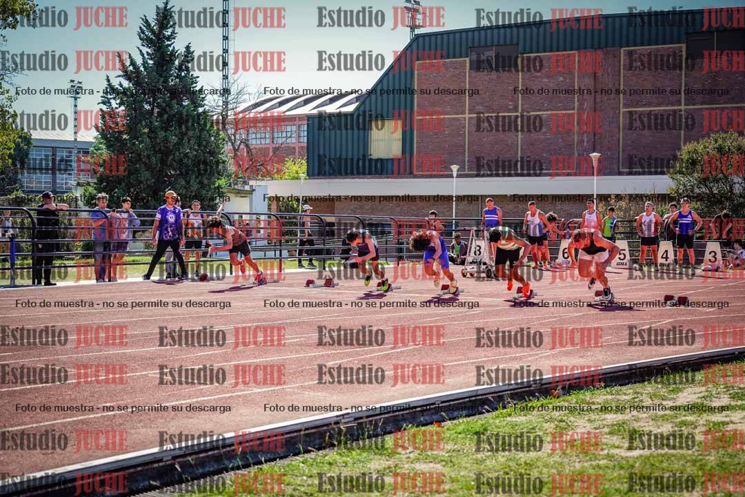 Fotos de los 100 m llanos de varones