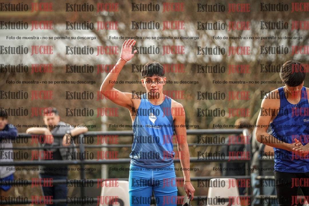 Fotos de los 100 m llanos de varones - decatlón 1