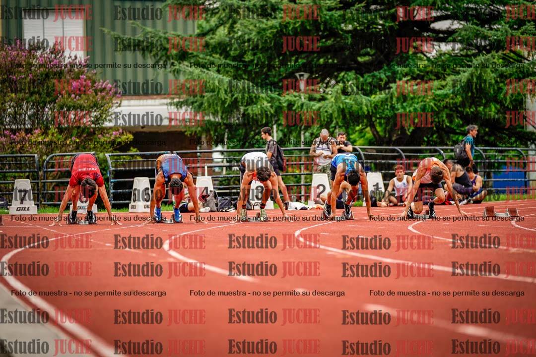 Fotos de los 100 m llanos de varones