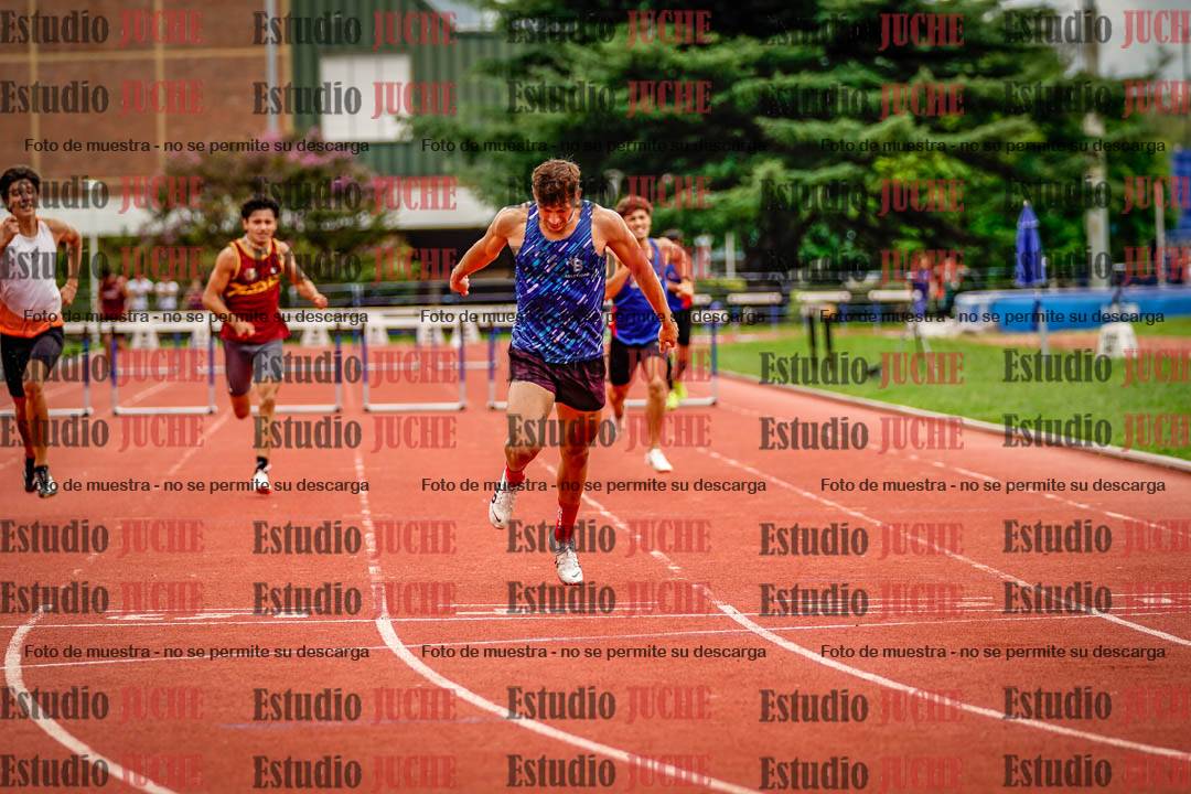 Fotos de los 400 m con vallas de varones