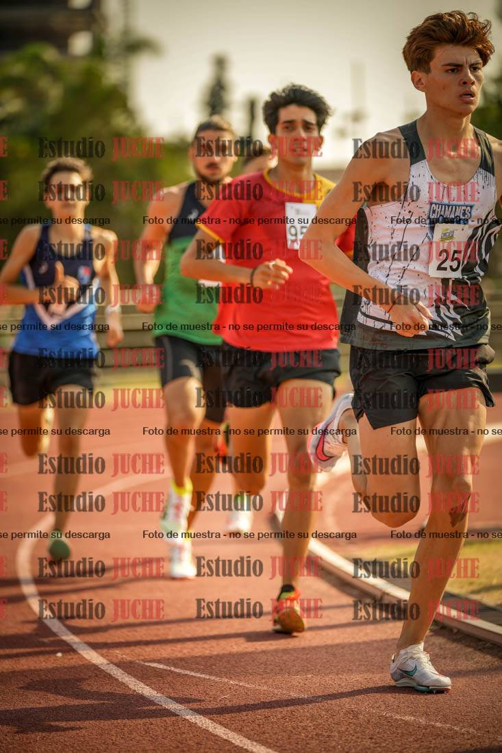 Fotos de los 1500 m llanos de varones