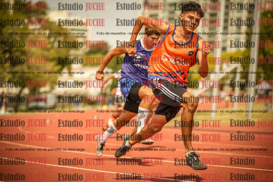 Fotos de los 200 m llanos de varones