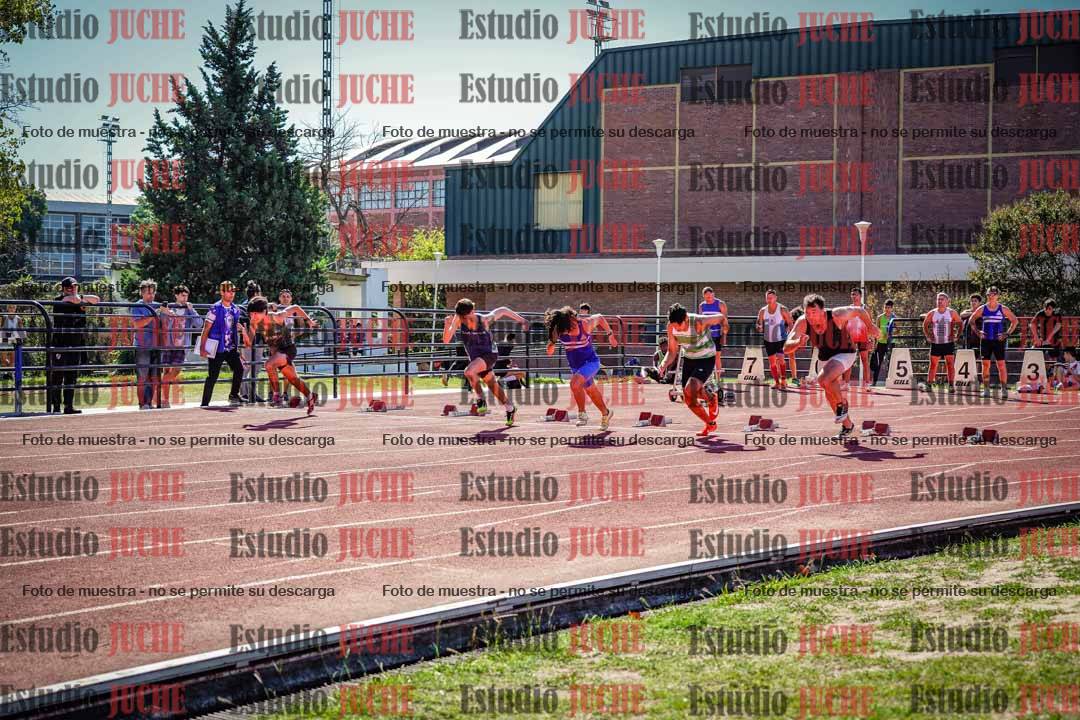 Fotos de los 100 m llanos de varones